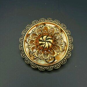 Vintage Western Germany Filigree Scarf Clip – Gold Tone Flower Design, 1960s